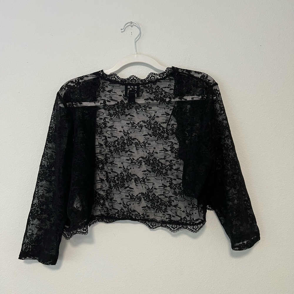 Melrose Black Lace Shrug Bolero - Picture 4 of 7